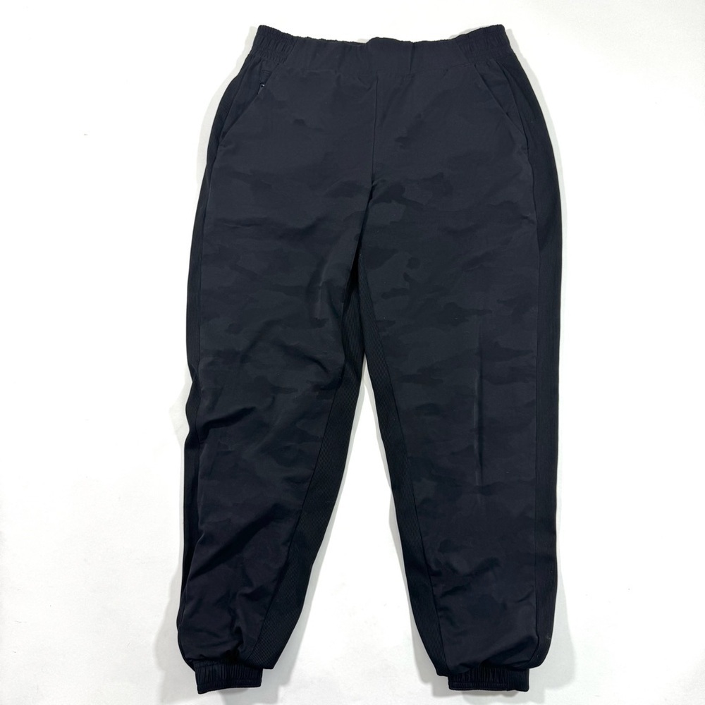 Athleta Brooklyn Lined Camo Jogger Pants Black